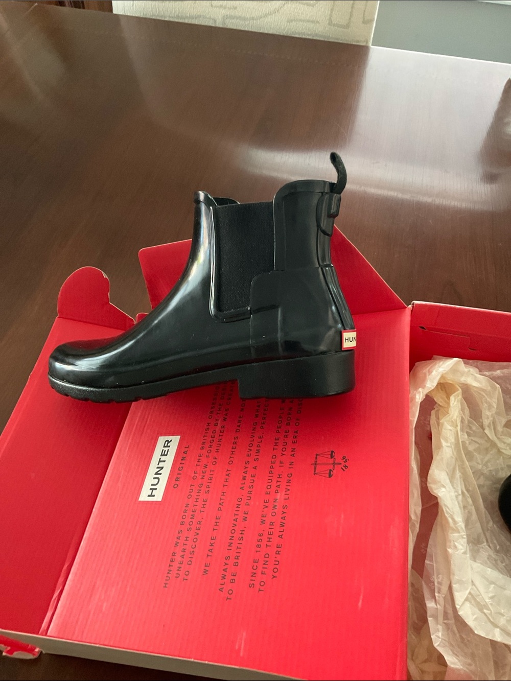 Hunter chelsea rain boots
